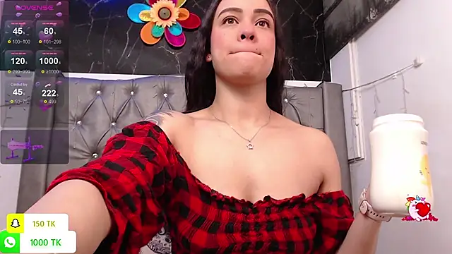 LAILAGUMMY online show from December 2, 2:08 pm