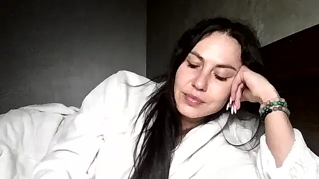 JulianaGold1 online show from April 2, 4:26 pm