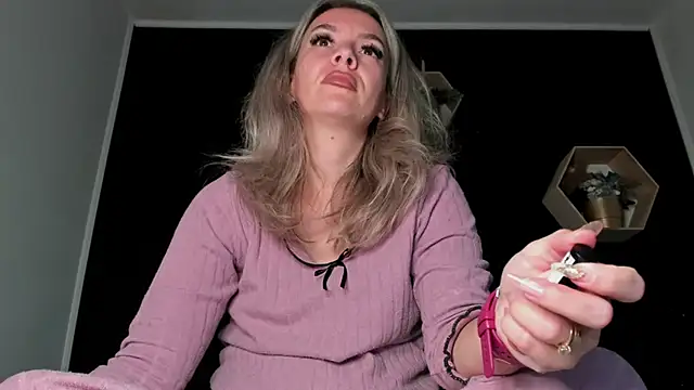 Alesys69 online show from November 16, 12:45 am