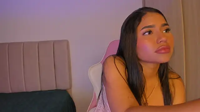 isa bunny online show from April 2, 5:16 am