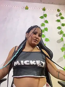 shayna all online show from August 5, 12:50 am