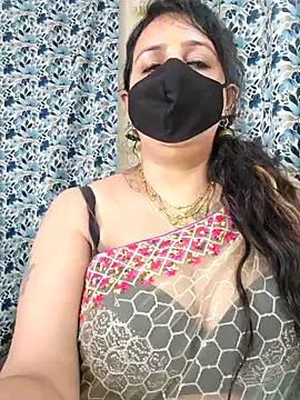 cute-tanvi online show from December 2, 8:48 am