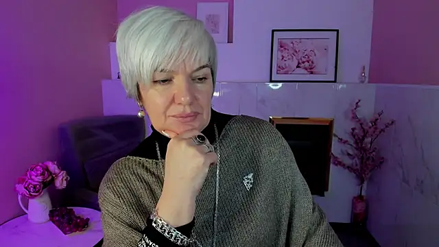 CarmenSoft online show from October 6, 9:08 pm