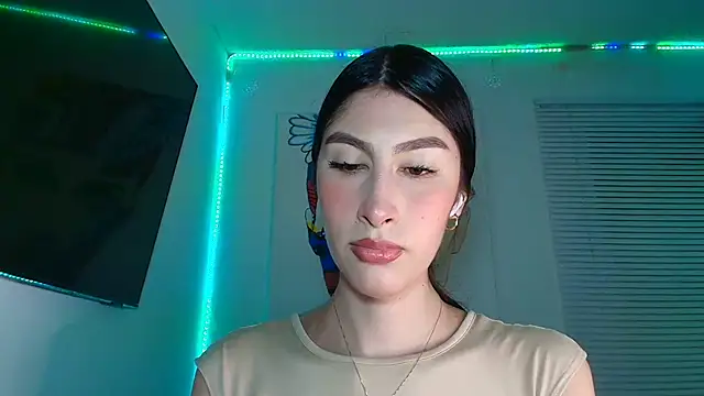 valeria gonzales  online show from March 17, 1:09 am