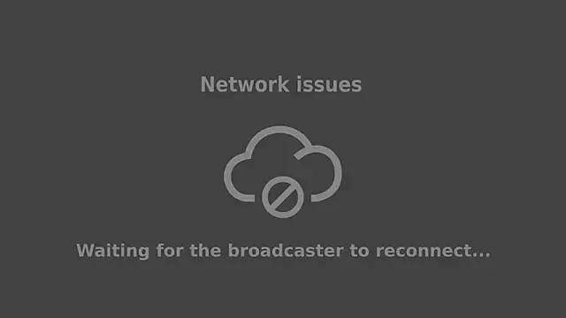 GamerGirlRoxyAndLee online show from March 13, 8:10 pm