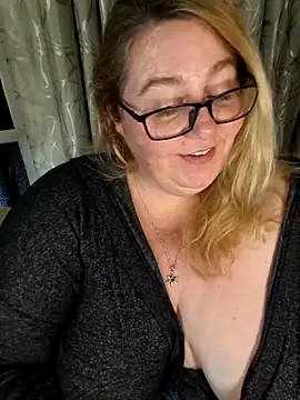 Iceprincess2bad4u online show from March 15, 6:54 pm