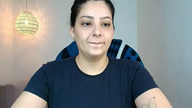 YummyAnna  online show from April 13, 2:29 pm