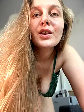 AlinaCum online show from September 19, 1:21 pm