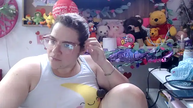 karlythothxh online show from September 15, 8:05 pm