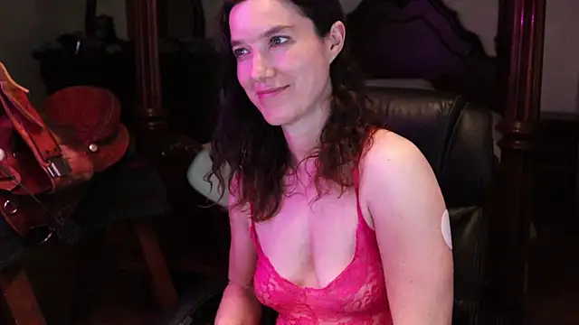 thornburyrose online show from March 8, 2:04 am