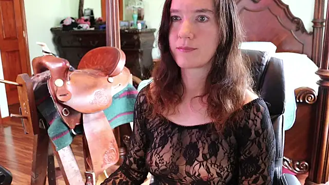 thornburyrose online show from April 8, 5:26 pm