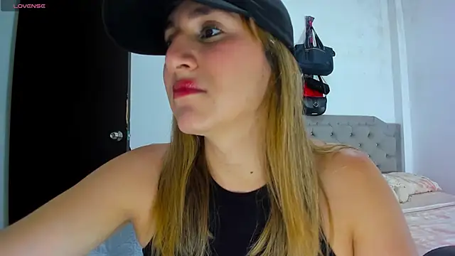 andrea hills online show from July 22, 2:34 am