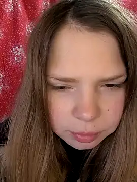 Zuli Kiska online show from April 6, 5:41 am