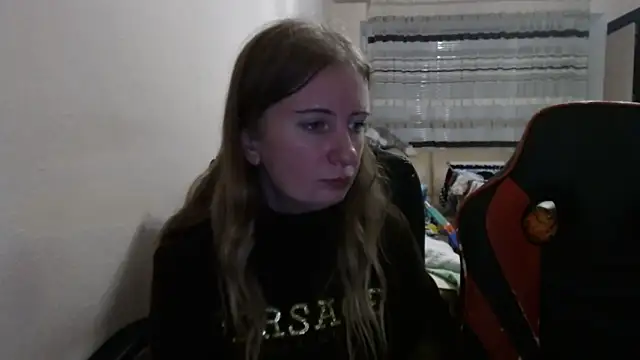 PeterAndJen online show from October 2, 6:35 pm