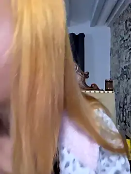 kylie blck online show from February 2, 4:11 am