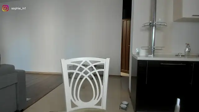  in yan online show from February 14, 4:36 am