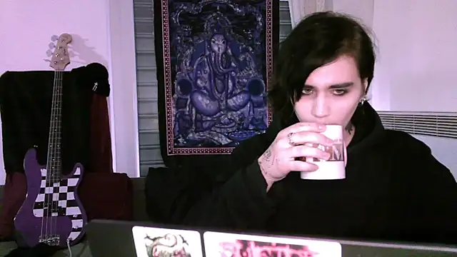 sademobeer online show from March 18, 7:52 pm