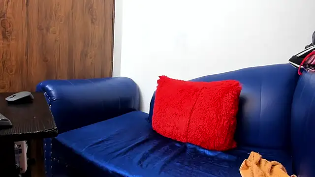 Mature Skinny online show from October 14, 12:30 pm