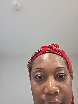 Cherishcherrysha online show from May 31, 11:50 pm
