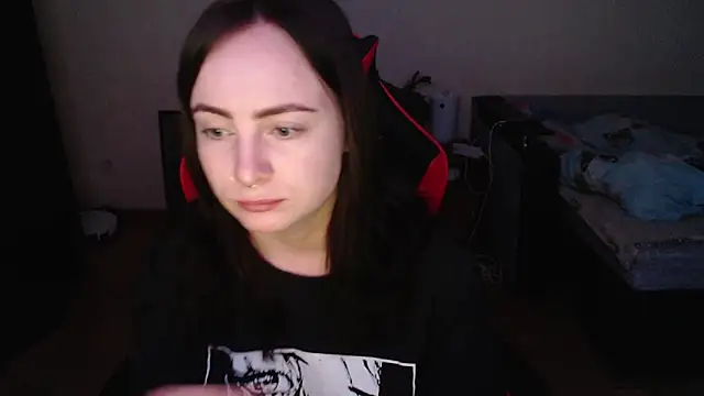 Laralianna online show from December 19, 10:13 pm