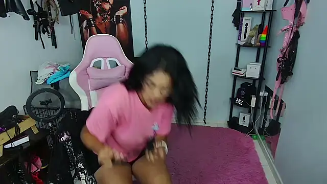 Hannah-grace online show from January 11, 1:16 pm