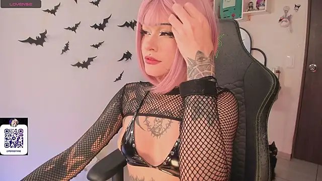 damnliciousss online show from November 5, 11:32 pm