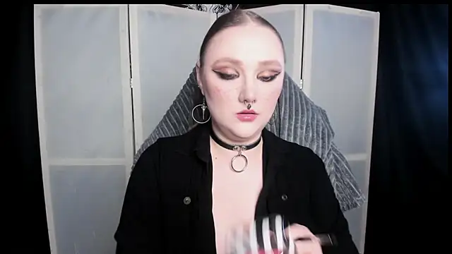 YourDyingBride online show from April 7, 11:40 pm