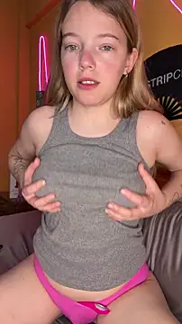 -veranito- online show from December 4, 3:09 am