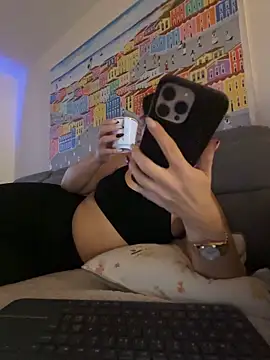 TheCinderella online show from October 27, 4:02 pm