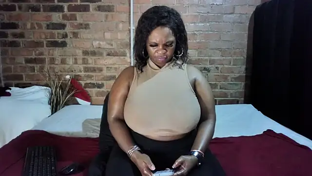 DIRTIENASTY online show from March 2, 7:15 am