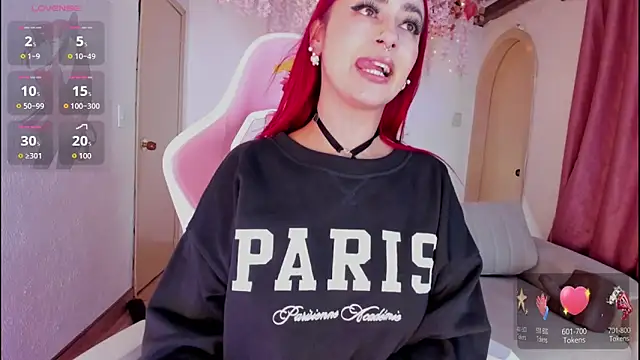 Mia-Bloom online show from October 2, 12:37 am