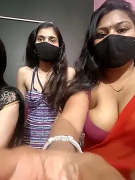 cutee  crazy online show from February 10, 2:09 pm