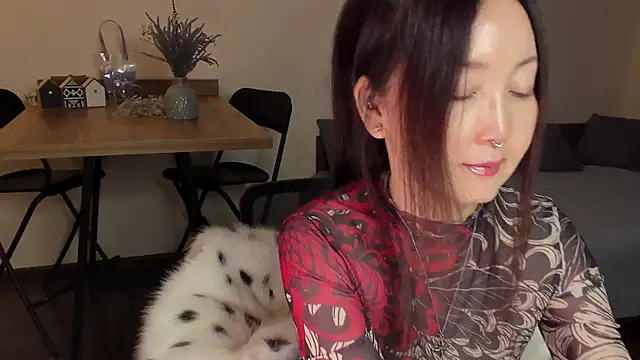 AvroraSakura online show from October 13, 5:59 pm