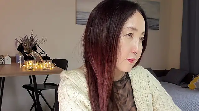 AvroraSakura online show from September 24, 12:15 pm