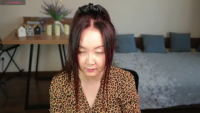 AvroraSakura online show from April 2, 11:51 am