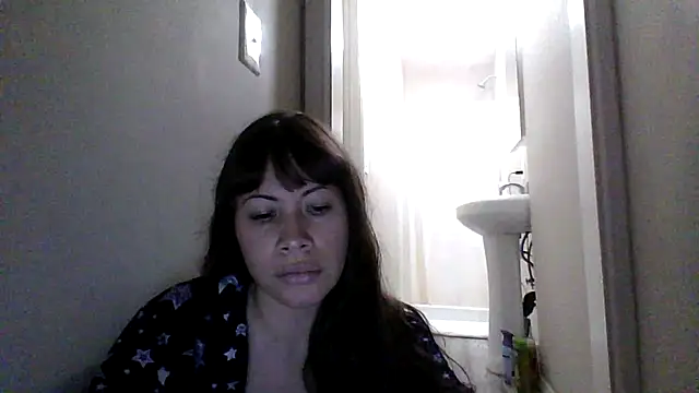 petitedoll29 online show from December 17, 3:00 am