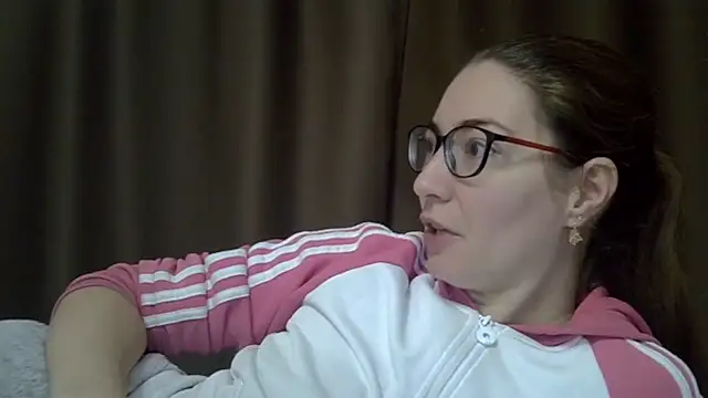 Ashleyspice online show from November 28, 6:38 am