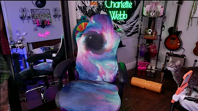 CharletteWebb online show from November 11, 4:30 am