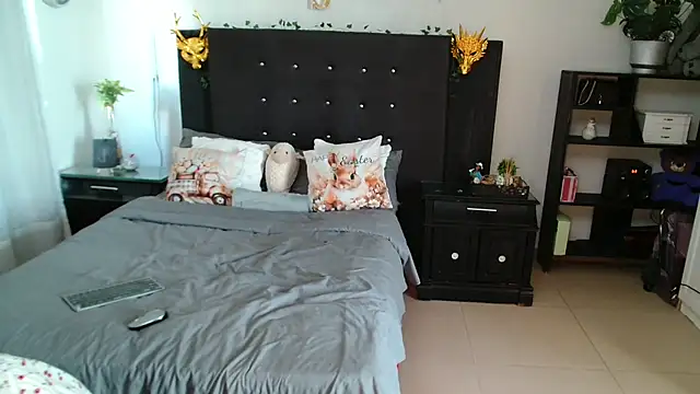 Dama Scarlata18 online show from July 12, 10:54 pm