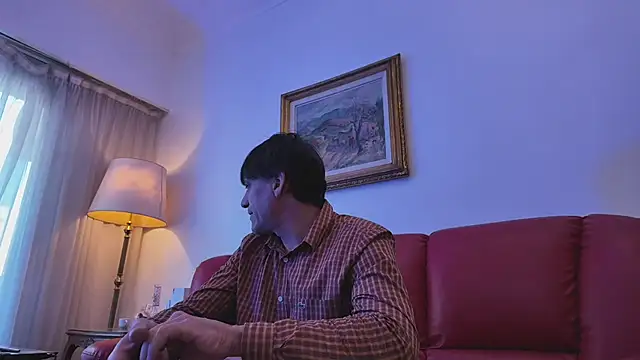 Elnonoykeila77 online show from April 4, 5:56 pm