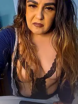 sweetcheekzx online show from October 16, 7:33 am