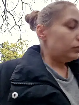 Keli Jessi online show from November 28, 1:25 pm