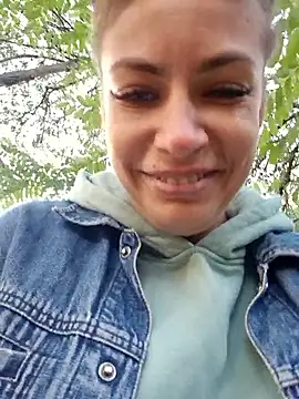 Keli Jessi online show from September 26, 1:20 pm