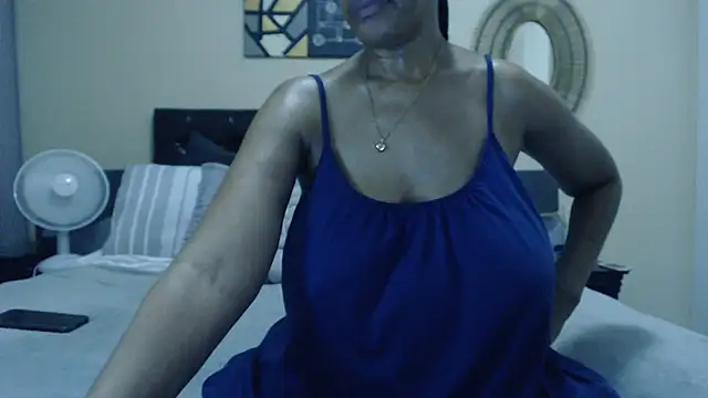 Creamyass22 online show from February 12, 5:58 pm