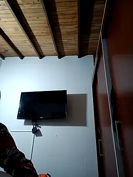 LunaZambrano online show from September 29, 2:44 pm