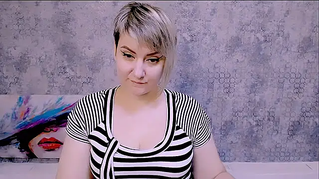 Djullia online show from September 20, 6:12 am