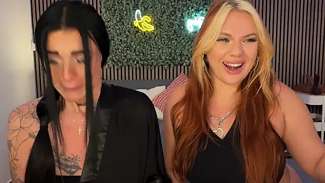 AnjaAmelia online show from November 1, 8:02 pm