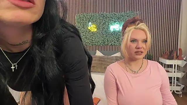 AnjaAmelia online show from March 13, 8:21 pm