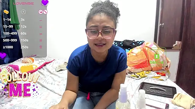 bonnie lam  online show from February 22, 2:23 am