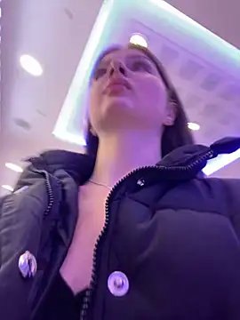 KrisMagnoly online show from October 2, 4:56 pm